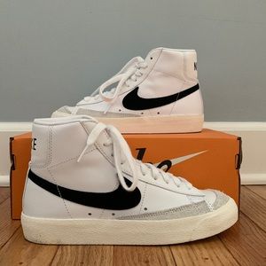 Nike Blazer Mid ‘77